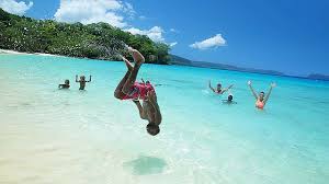 Taucher finden beim vanuatu urlaub untergegangene schiffe, intakte korallenriffe, majestätische meeressäuger und vieles mehr. Vanuatu Reisen Discover What Matters