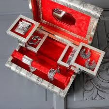 We have been creating customised jewellery for babies, kids, women and men since 2003. Beautiful Indian Jewelry Box By Pankaj Indian Handicraft Online Shop