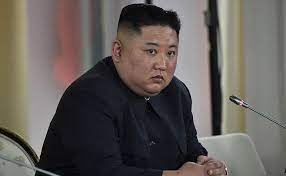 Mengutip new york post, warga korea utara tersebut diketahui merupakan seorang pejabat yang baru saja kembali dari china. Dikabarkan Meninggal Kim Jong Un Kirim Surat Ke Pekerja Konstruksi Okezone News