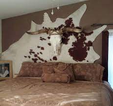 6 Diy Western Headboard Alternatives Western Home Decor Cowhide Decor Western Decor