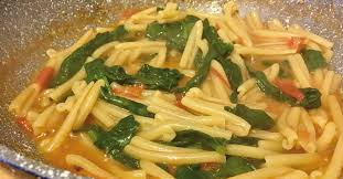 Segui questi passaggi per imparare. Caserecce Con Spinaci E Pomodorini Una Ricetta Semplice E Sfiziosa