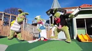 Here you will find everything from exciting attractions to concerts, restaurants and accommodation. Varstadning I Kaninlandet Youtube