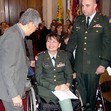 Последние твиты от tammy duckworth (@senduckworth). Amputee Seeks To Make Recovery Return Easier For Others News Stripes