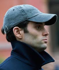 YOU Season 2 Teaser Unveils Joe's New Identity