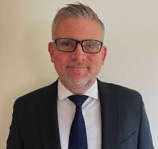 Chris Amey's Instagram, Twitter & Facebook