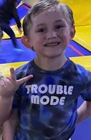 Solomon Lewis's Instagram, Twitter & Facebook