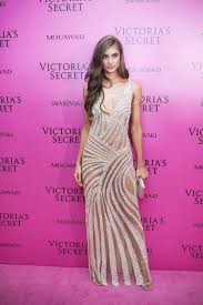 Taylor Hill Victoria Secret Fashion Show Victoria Secret Fashion Taylor Hill Style Magazines | get the fashion details from sophia bush's cover shoot with zooey magazine along with her coco eco magazine shoot with daphne zuniga and sharon lawrence.