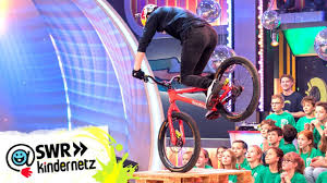 Freeriding Fabio Wibmer Zeigt Seine Tricks Tigerenten Club Swr Kindernetz Youtube