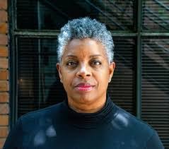 Sonja Ware's Instagram, Twitter & Facebook