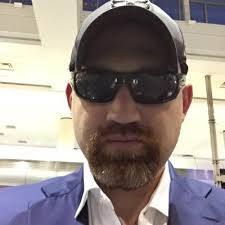 Carson (@robcarson05)