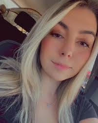 Candice Blackwell's Instagram, Twitter & Facebook