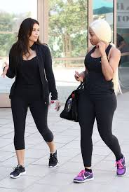 Blac Chyna New Boyfriend 2020 Blac Chyna From Kim Kardashian S Possible Bridesmaids Kim Kardashian Outfits Kardashian Outfit Kim Kardashian Style