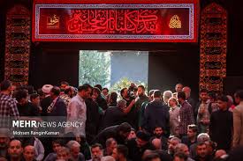 عکس/ مراسم ترحیم والده مداح اهل بیت(ع) سید مجید بنی‌فاطمه