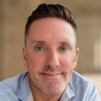 Sandra Fitz's Instagram, Twitter & Facebook