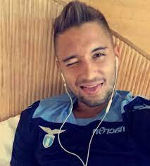 The deals, loan or permanent, announced by clubs below may still be subject to administrative details before they can be confirmed. Florian Groeger On Twitter Moritz Leitner Laut Snapchat Vor Wechsel Zu Officialsslazio