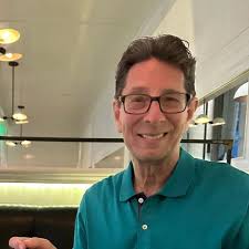 The average American has only been to 4 1. Orlando 2. New York City 3. Las  Vegas 4. San Francisco 5. Boston 6. Miami 7. Chicago 8. Washington D.C. 9.  Los Angeles