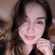 I've been researching the difference between a male and female rabbit and  I'm pretty sure my bun is a male but was sold to me as a female 😪