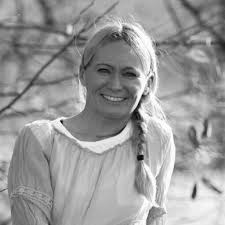 Beata obchodzi imieniny głównie w marcu, czerwcu i wrześniu. Beata Eleanora Sveiki Beata Esu Dar Vaikas Ir Noreciau Patarimo