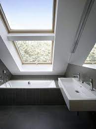 badewanne unter dachschrage 22 susse modelle badezimmer renovieren badezimmer dachschrage duschraume