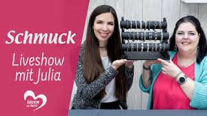 Valentinstag rosa herzen konfetti blütenblätter fallen vektor hintergrund. Hamatit Rahmenperlen Facebook Live Vom 30 03 2020 Basteln Mit Julia Ideen Mit Herz Youtube