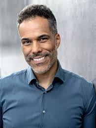 Christian Felder's Instagram, Twitter & Facebook