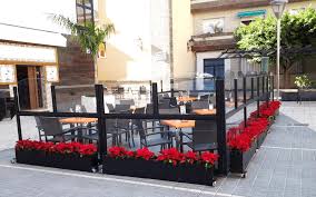 Visita nuestra web donde podrás comprar estufa madrid en nuestra sección de estufas de exterior estufas de exterior. Terrazas De Invierno Como Adaptar El Exterior De Tu Local Para La Campana De Navidad Hosteleria Madrid