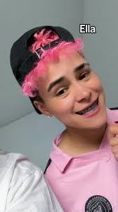 Alexa Rosa's Instagram, Twitter & Facebook