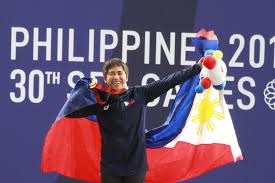 Hidilyn diaz training for the 2019 southeast asian games in the weightlifting gym of rizal sports complex. Hidilyn Diaz Celebrates Sea Games Weightlifting Gold Photos Gma News Online
