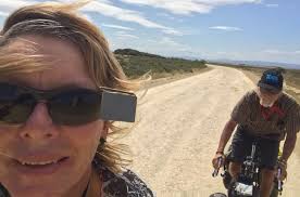 Bike na natureza: casal já pedalou mais de duas 'voltas' pelo planeta