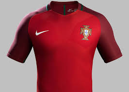 Seleção portuguesa de futebol) è la rappresentativa calcistica del portogallo ed è gestita dalla federação portuguesa de futebol. Maglie Confederations Cup 2017 Portogallo 2