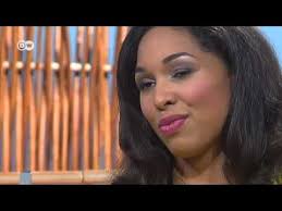 Please include your name and country in your reply. Talk With Tv Presenter Journalist Jana Pareigis Talking Germany Crafts With Glass Jars Fun Arts And Crafts Tv Presenters