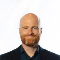 Robin Flynn's Instagram, Twitter & Facebook