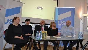 Usr plus amenință cu ruperea coaliției, după șocul demiterii lui vlad voiculescu. DeclaraÈ›ia De Avere A Secretarului De Stat Andreea Moldovan Cum SÄƒ Incasezi Dividende Dar SÄƒ Nu Figurezi Ca AcÈ›ionar La Vreo FirmÄƒ Transilvania 365
