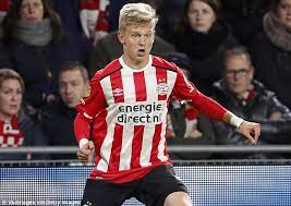 Потом венцы дали бой «реалу» (0:1 дома, 0:0 в гостях). Zinchenko V Psv Ya Neschastliv Poskolku Sem Matchej Podryad Uzhe Ne Vyhozhu Na Pole Futbol Xsport Ua