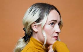 For Esmé's Martha Meredith is done dimming herself down