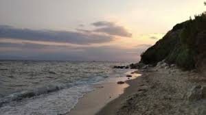 Ο φίλος μου είπε τα νέα. 8ermokrasia Neroy Sth Nea Kallikrateia Sto Aigaio Pelagos Twra