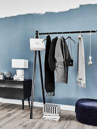 Flur streichen wandgestaltungen mit farbe fur schmale eingangsbereiche. Wandfarbe Flur Westwing