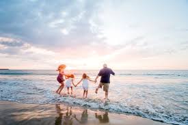 Want to see more examples of outfits and color schemes? Pin By Wilde Sparrow Photography Co On Photography Beach Photography Family Family Beach Pictures Beach Family Photos