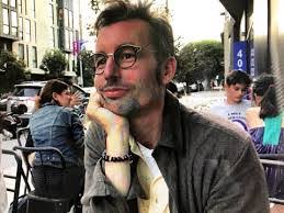 Karen Bebb's Instagram, Twitter & Facebook