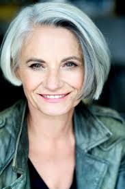 Pressemitteilungen von PR2 Petra Reinmöller Kommunikation: Liliom liebt und  stirbt am Bodensee