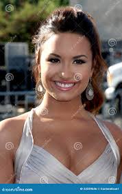 5,799 Demi zdjęć stockowych