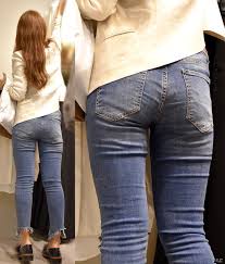 スキニージーンズ街撮り盗撮エロ画像】大きなお尻にムッチリ太ももばかり目が行ってしまうエロ下半身の素人を隠し撮りｗｗ | エロ画像ミルナビ |  profdemontagstroy.ru