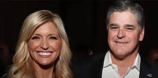 Fox News Hosts Sean Hannity and Ainsley Earhardt Get engaged, After Dating  Privately For Years