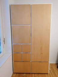 Ikeapedia est un service gratuit fourni par un fan d'ikea pour les fans d'ikea, par ikeaddict. Rakke Kleiderschrank Kaufen Auf Ricardo