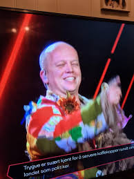 Maskorama ble en stor suksess da det ble vist på nrk siste, og vil tix delta i den nye versjonen? Trygve Slagsvold Vedum Blir I Stavanger Senterparti Facebook