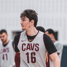 Aslen nereli̇ kimdir kaç yaşında geleceğin veri dünyasında yer almak i̇stiyorsan doğru yerdesin ! Cedi Osman Boyu Kactir Biyografi Sitesi