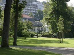 Wenn sie jetzt ein haus in bad neustadt an der saale kaufen, sollten sie auch die pläne für die zukunft berücksichtigen. Haus Am Kurpark Bad Neustadt In Bad Neustadt An Der Saale Auf Wohnen Im Alter De