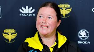 Young Australian defender joins the Nix