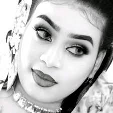 الفنانه دي قالت شنو؟؟ 🎤 داير تشاهد صور للفنانه دي بالوضع المجاني خش تابع  الصفحه دي👈 دافن شي متعه مالا نهاية ✨