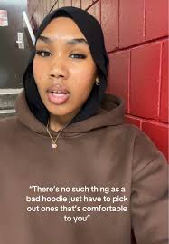 Choosing the Perfect Polyester Hoodie for Comfort